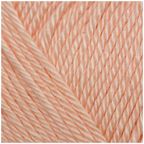 Yarn and Colors - Must-have 042 Peach