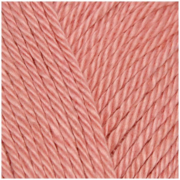 Yarn and Colors - Must-have 047 Old pink