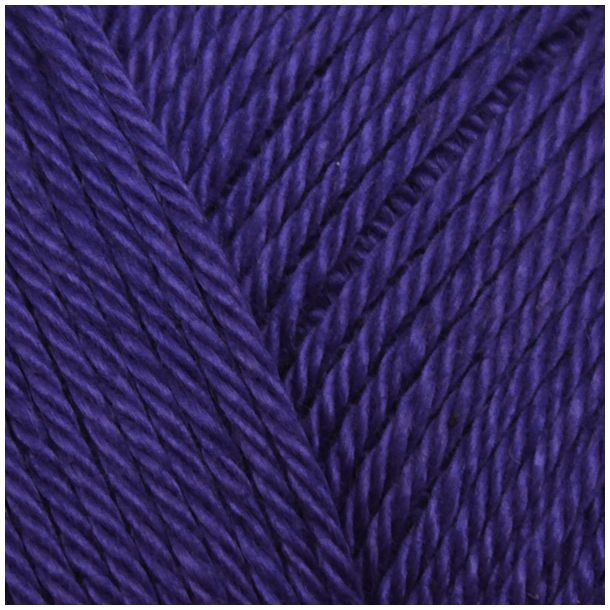 Yarn and Colors - Must-have 058 Amethyst