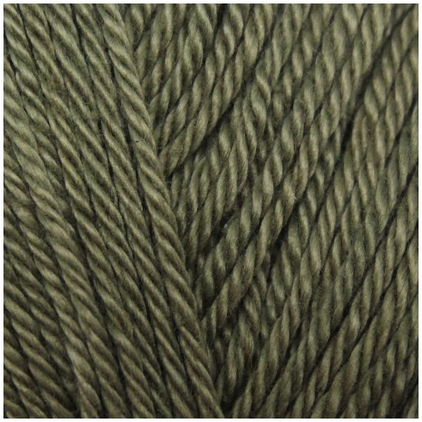 Yarn and Colors - Must-have 090 Olive