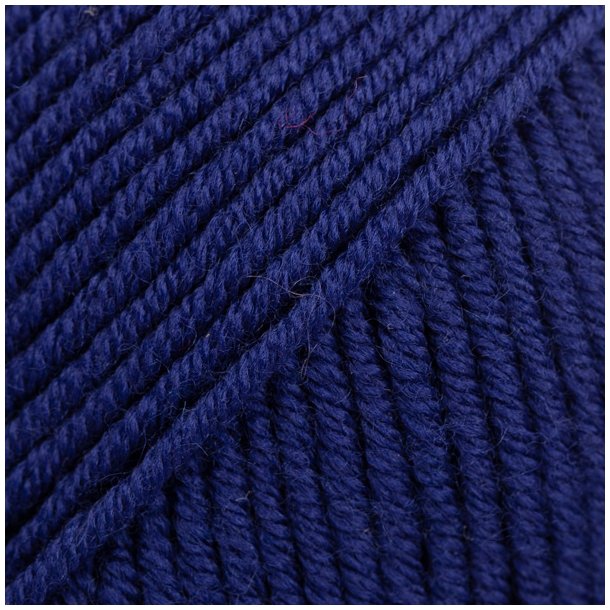 Drops Merino Extra Fine 27 Marinebl� uni colour