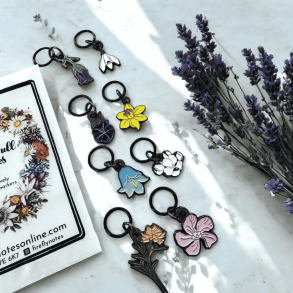 Maskemark�rer - A pocket full of posies