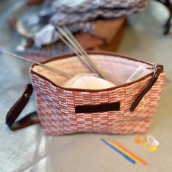 V�vet Clutch - Woven - Mauds Collection