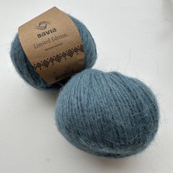 Navia - Limited Edition