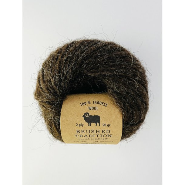 Navia - Brushed Tradition - 50 g 1106 Mrkebrun