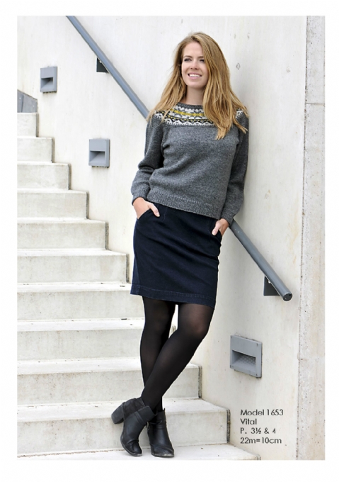 Strikkekit - Bluse med mnsterbrekrave - Hjertegarn